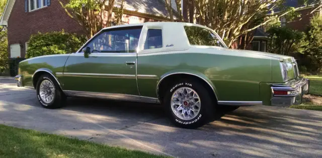 1979 pontiac grand prix lj - clean original car, v8, console, cold a/c