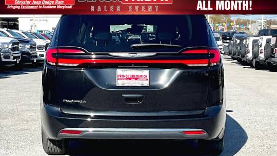 2022 Chrysler Pacifica