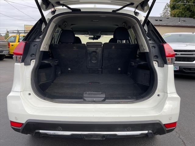 2020 nissan rogue sv
