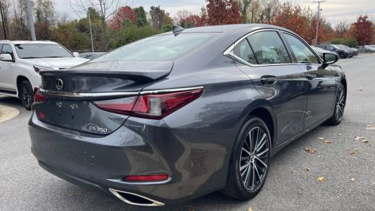 2022 Lexus ES
