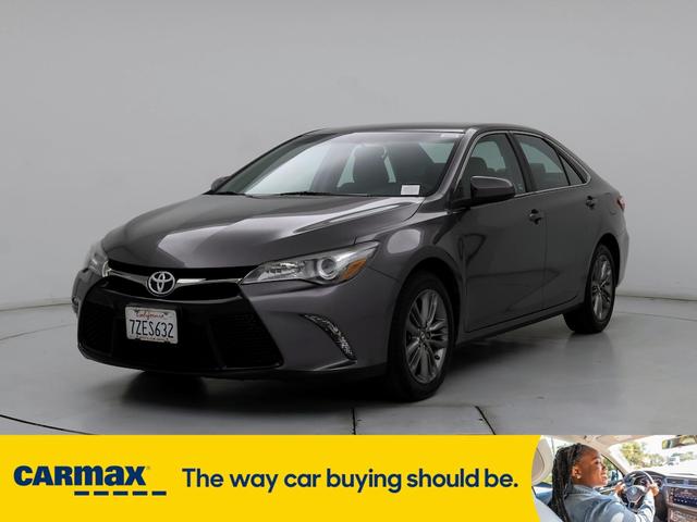 2017 toyota camry se
