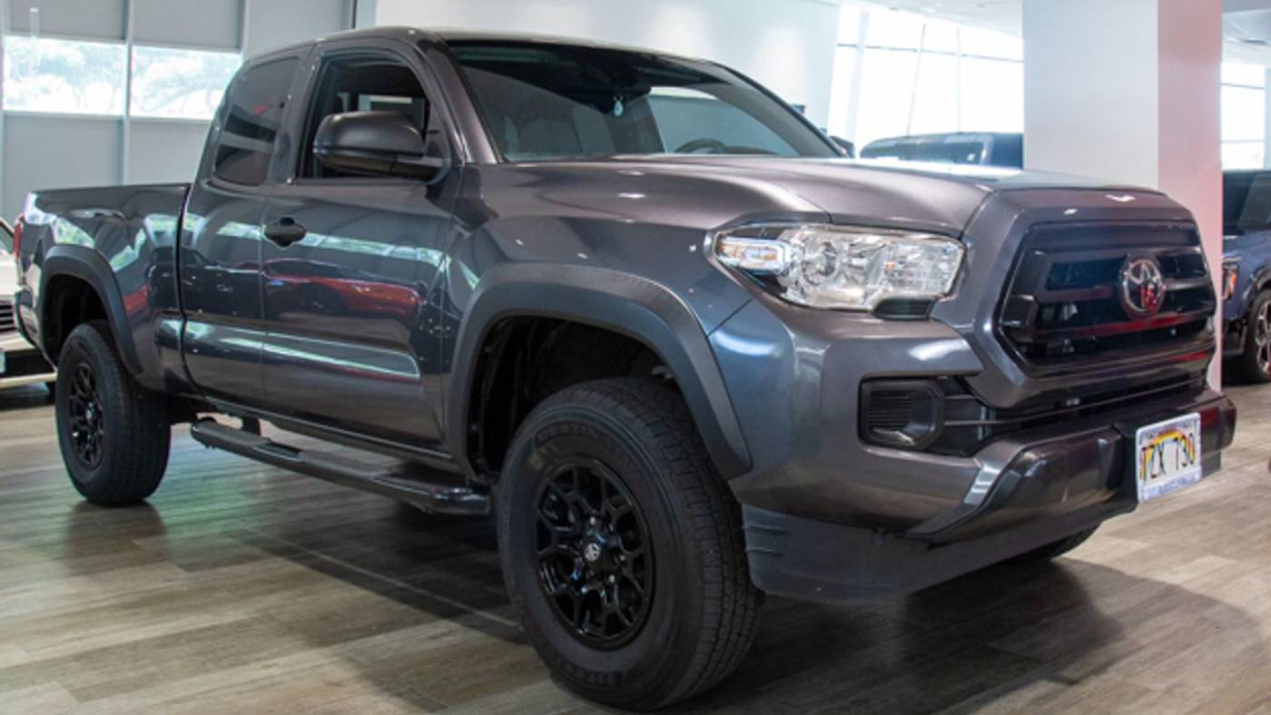 2020 toyota tacoma sr