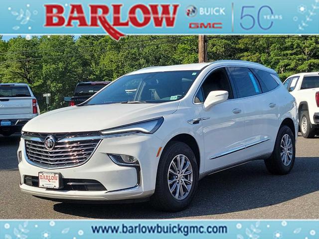 2024 buick enclave essence