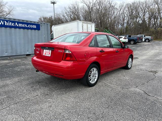 2005 ford focus zx4