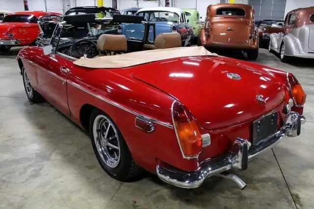 1974 mg mgb 3847 miles red roadster 1.8 liter i4 4 speed manual