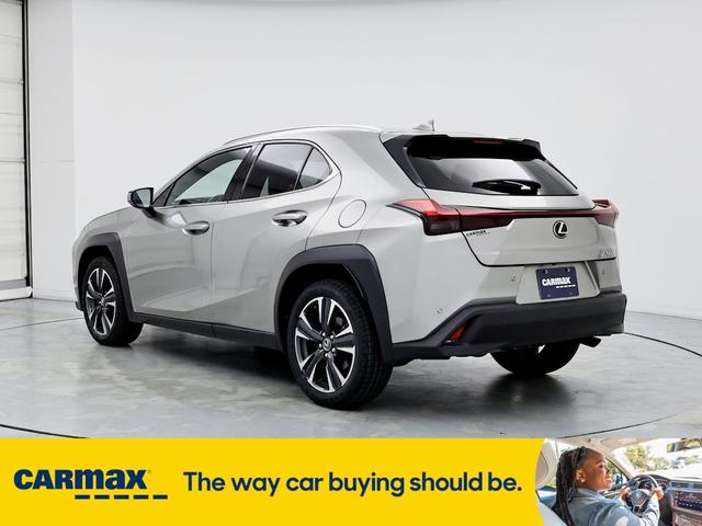 2021 lexus ux 200