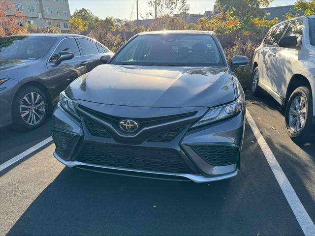 2021 toyota camry xse