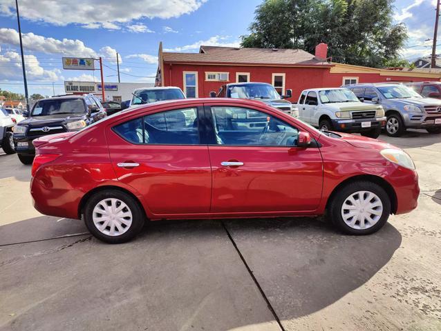 2014 nissan versa 1.6 sv