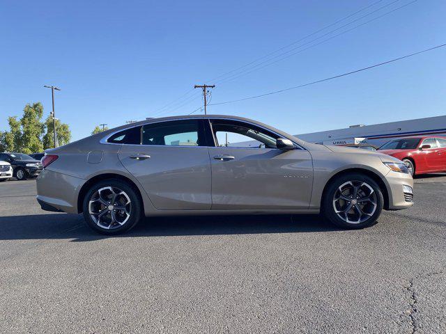 2022 chevrolet malibu fwd lt