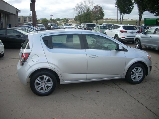 2015 chevrolet sonic lt