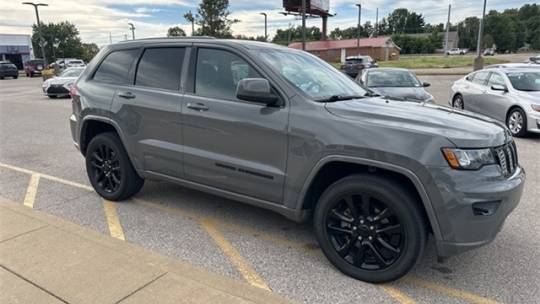 2020 jeep grand cherokee altitude