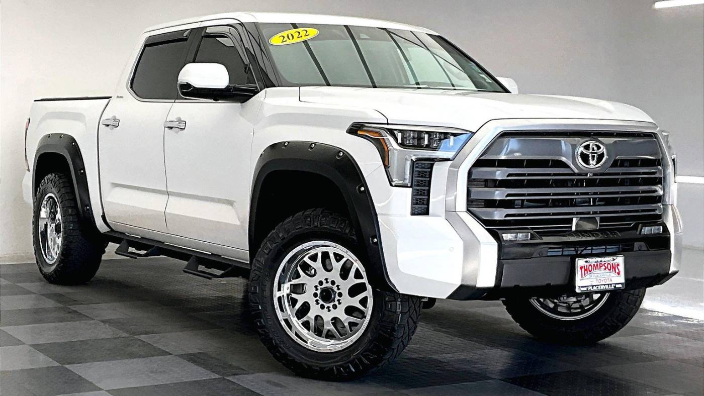 2022 toyota tundra limited