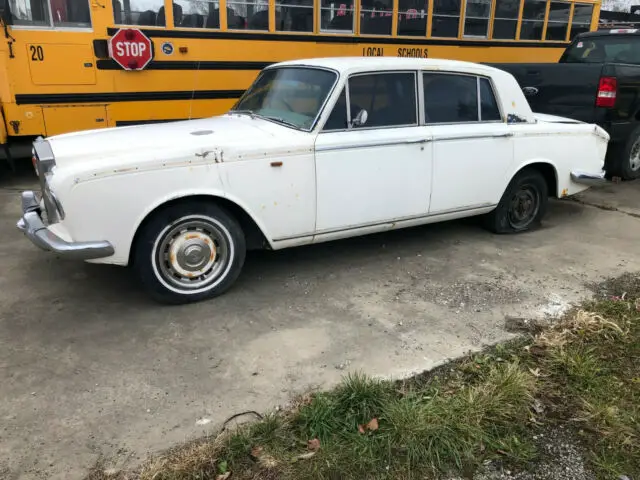 rolls royce silver shadow ii for parts - not running!