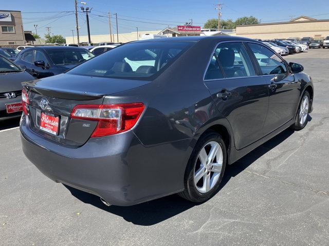 2013 toyota camry se