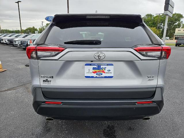 2021 toyota rav4 xle premium