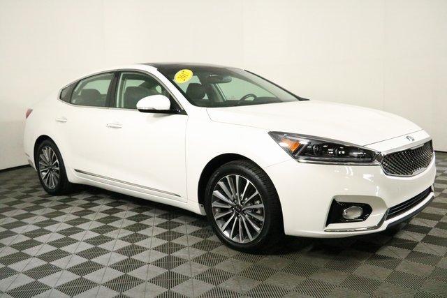 used 2017 kia cadenza premium burns harbor, in 46304 for sale in burns harbor, indiana