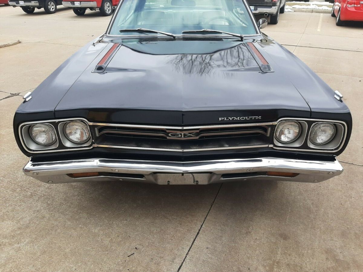1969 plymouth gtx black with white guts