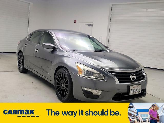 2014 nissan altima sv
