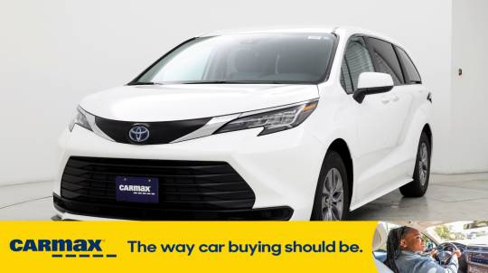 2023 Toyota Sienna