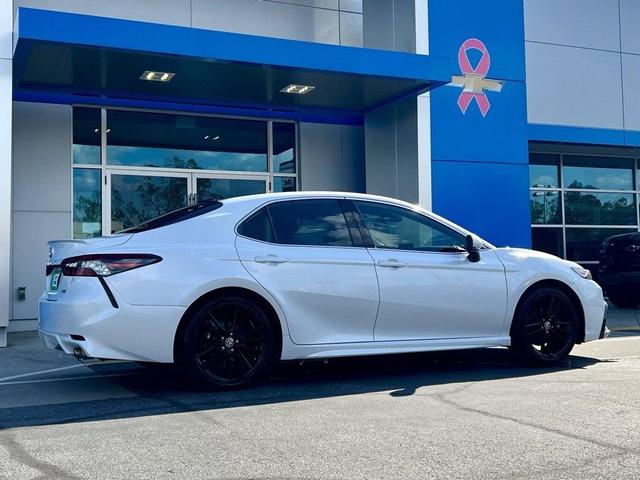 2021 toyota camry xse