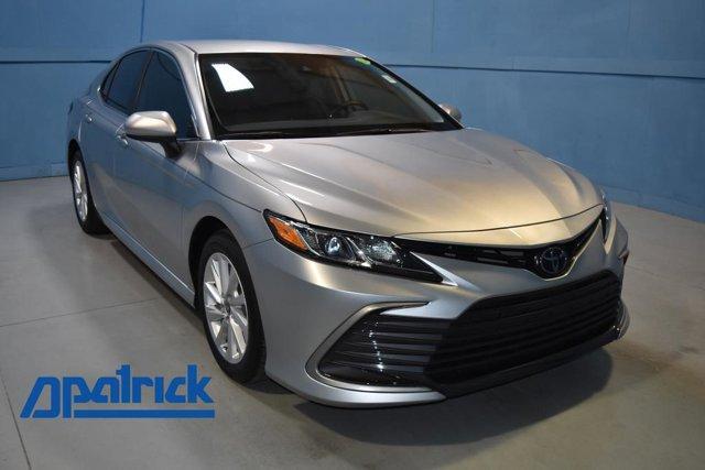 2023 toyota camry le