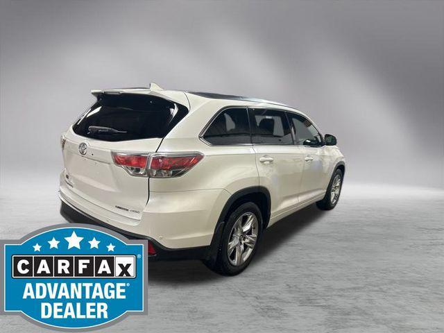 2016 toyota highlander limited