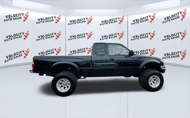 2004 toyota tacoma xtracab