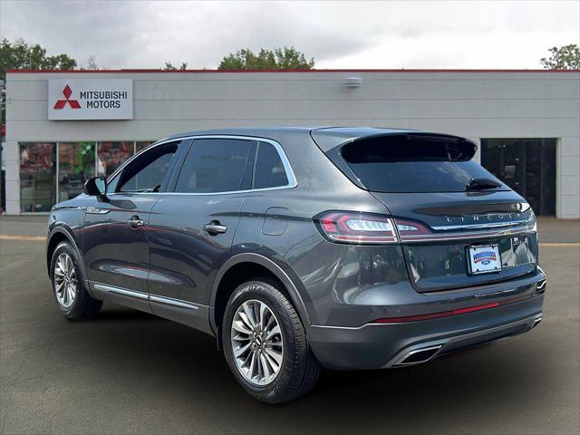2019 lincoln nautilus select