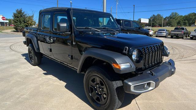 2023 jeep gladiator sport