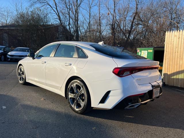 2022 kia k5 lxs