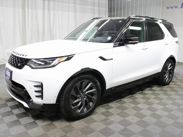 2022 land rover discovery p360 s r-dynamic