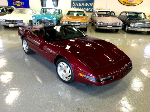 1993 chevrolet corvette 40th anniversary- convertible - 6,600 miles - 6 speed