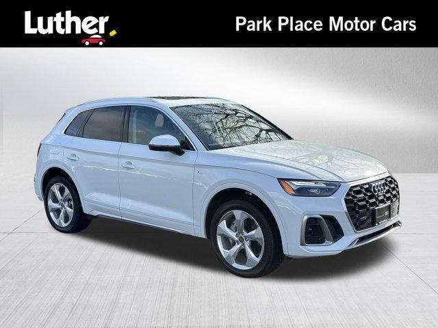 2024 audi q5 45 s line premium plus