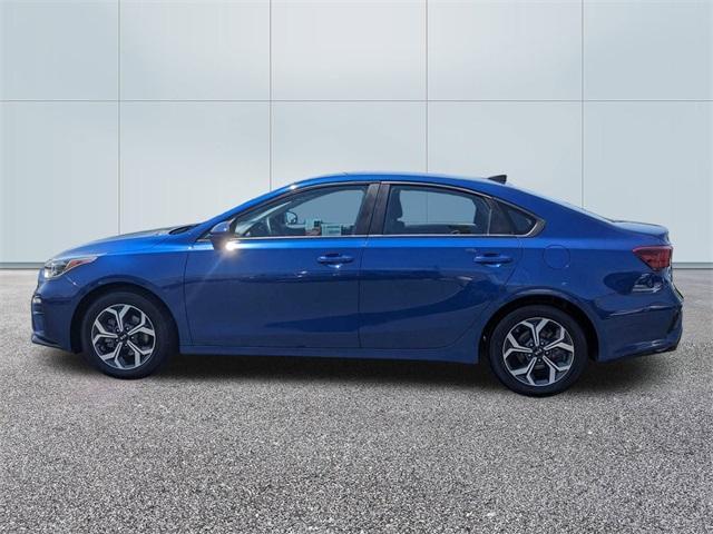 2021 kia forte lxs