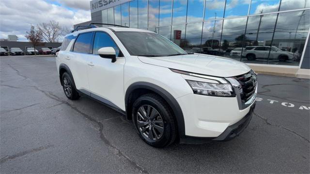 2022 nissan pathfinder sv 4wd