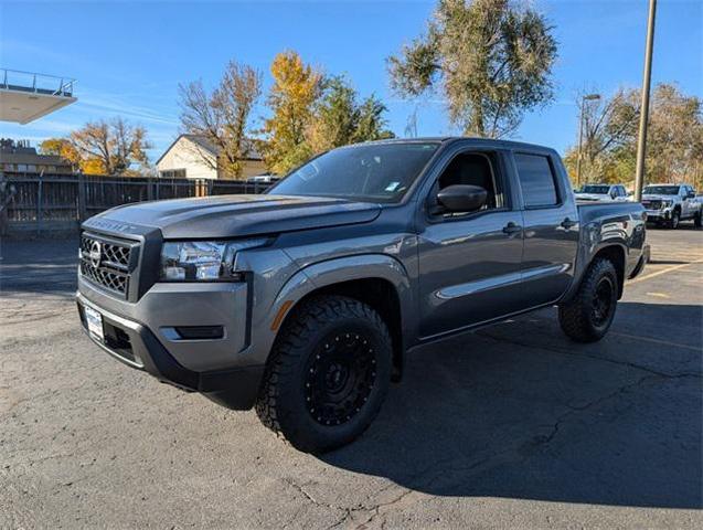 2022 nissan frontier s