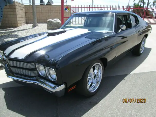 chevy chevelle custom resto mod show car