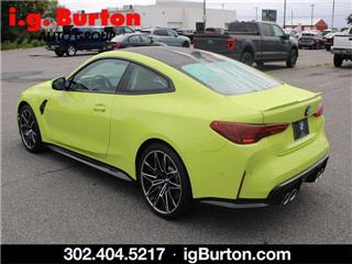 2025 BMW M4 base