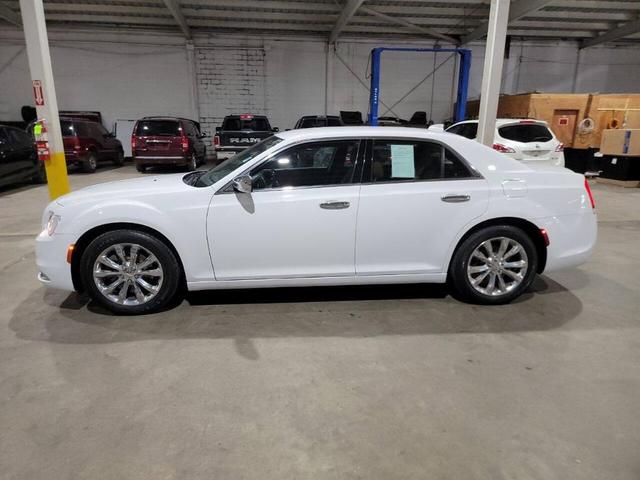 2018 chrysler 300 limited