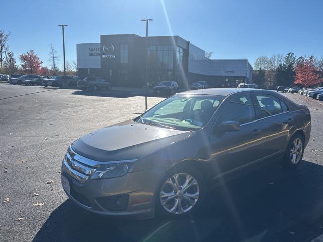2012 ford fusion se