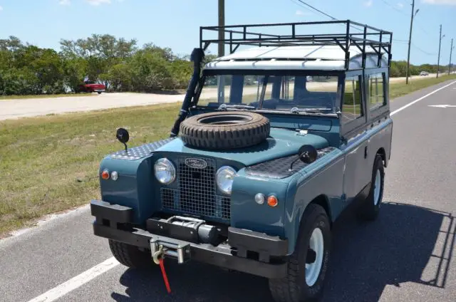 1966 land rover pre defender