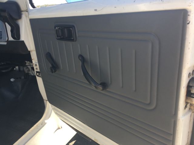 toyota land cruiser fj-40 survivor!!