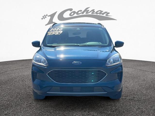 2020 ford escape se