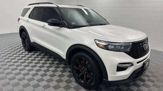 2022 ford explorer st
