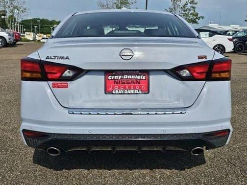 2023 nissan altima 2.5 sr in jackson, mississippi