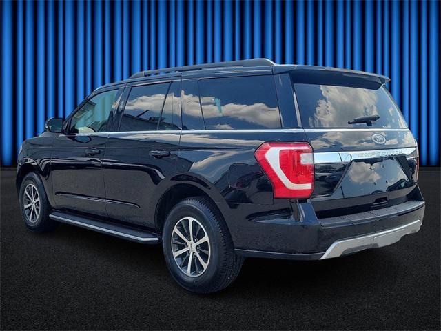 2018 ford expedition xlt