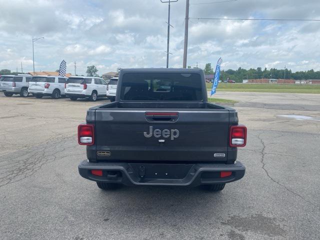2023 jeep gladiator overland