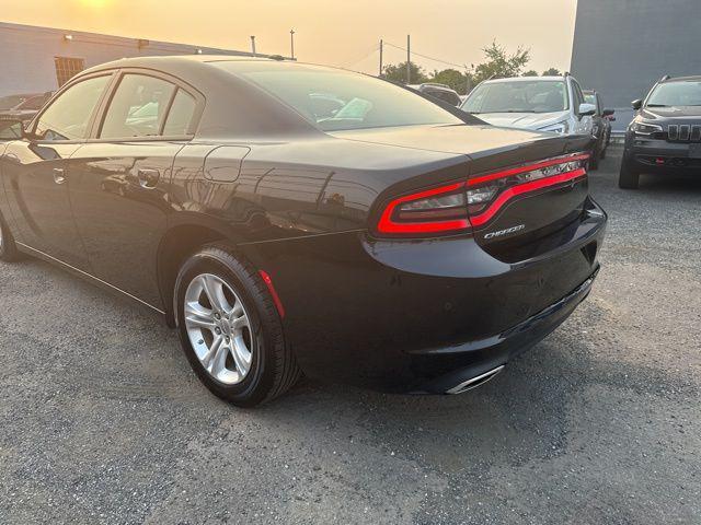 2022 dodge charger sxt