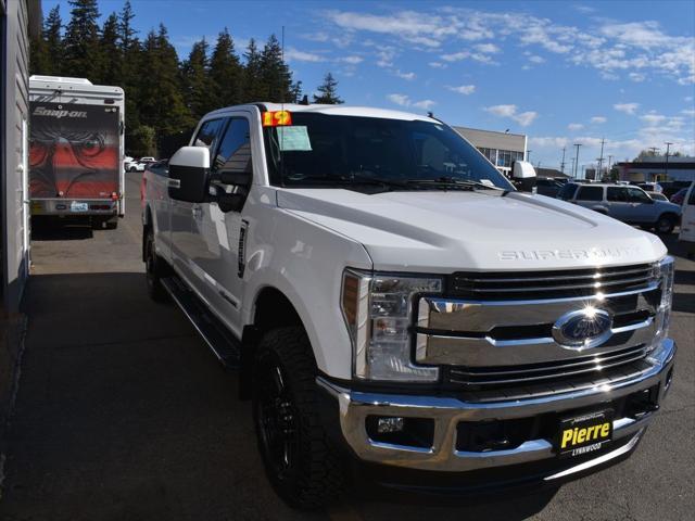 2019 ford f-350 lariat