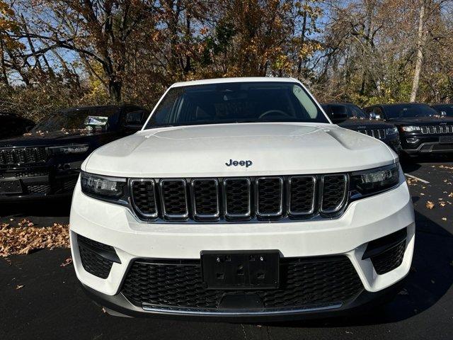 2023 jeep grand cherokee laredo x
